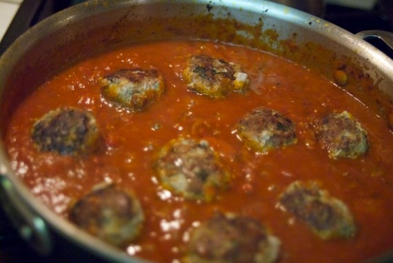 Meatballs in sauce