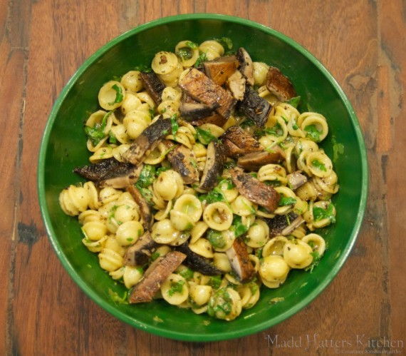 Portobello and Arugula Pasta